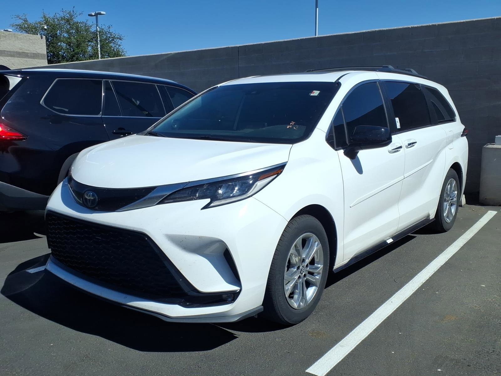 Used 2022 Toyota Sienna XSE w/ XSE Plus Package