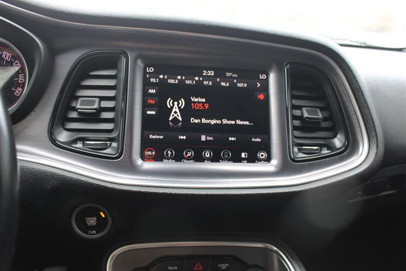 Used 2018 Dodge Challenger SXT image 17