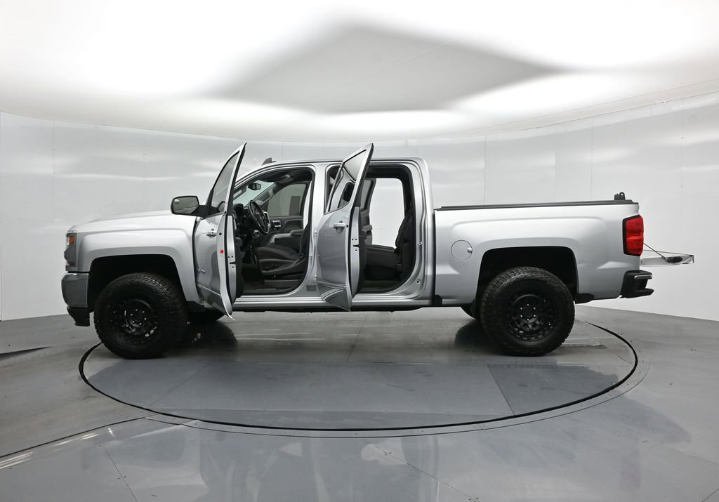 Used 2016 Chevrolet Silverado 1500 LT w/ All Star Edition image 32