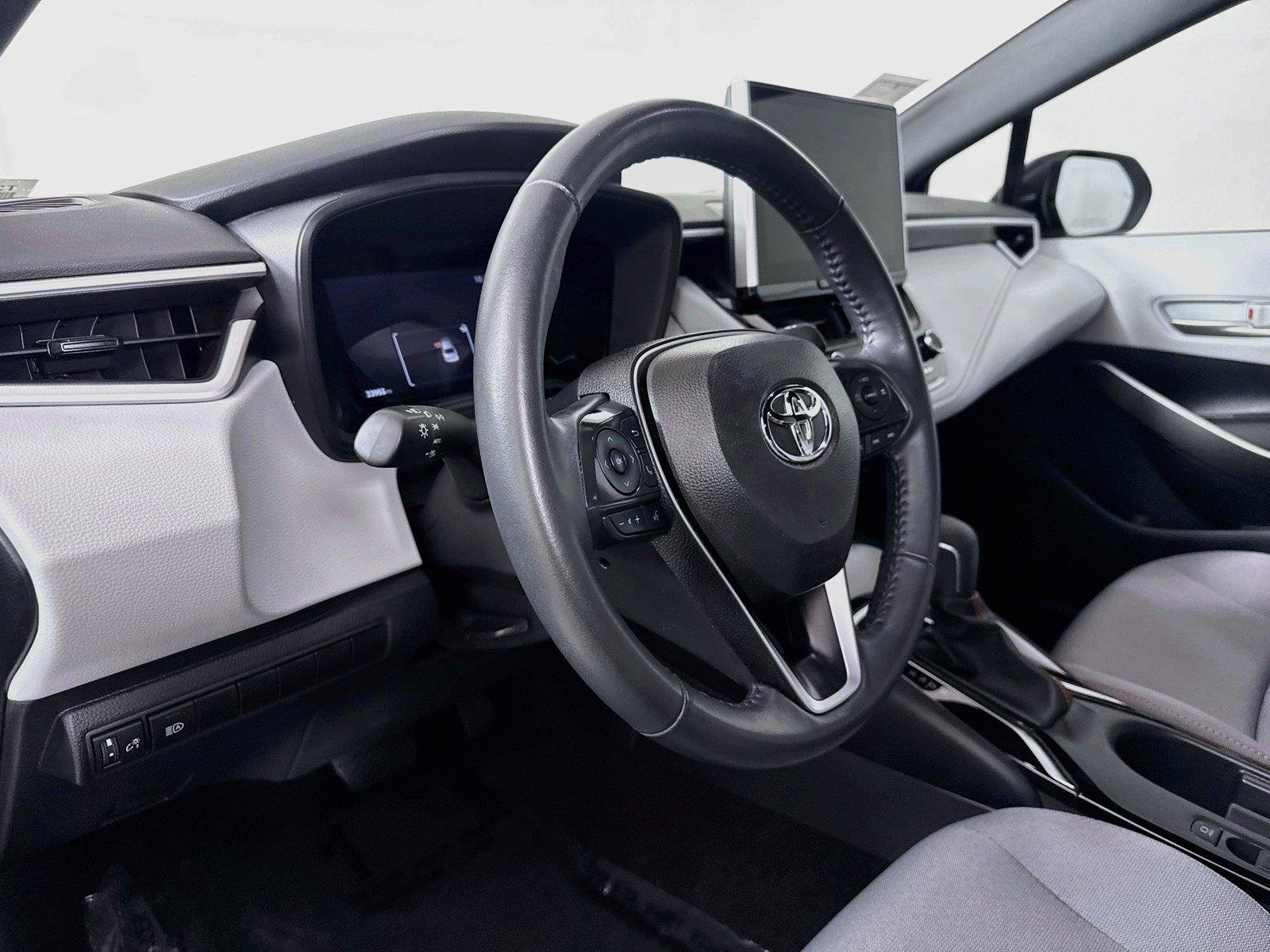 Certified 2025 Toyota Corolla FX w/ Convenience Package FWD image 4