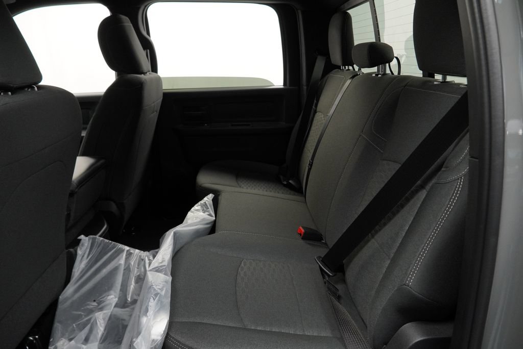New 2027 RAM 3500 Tradesman AWD/4WD image 17