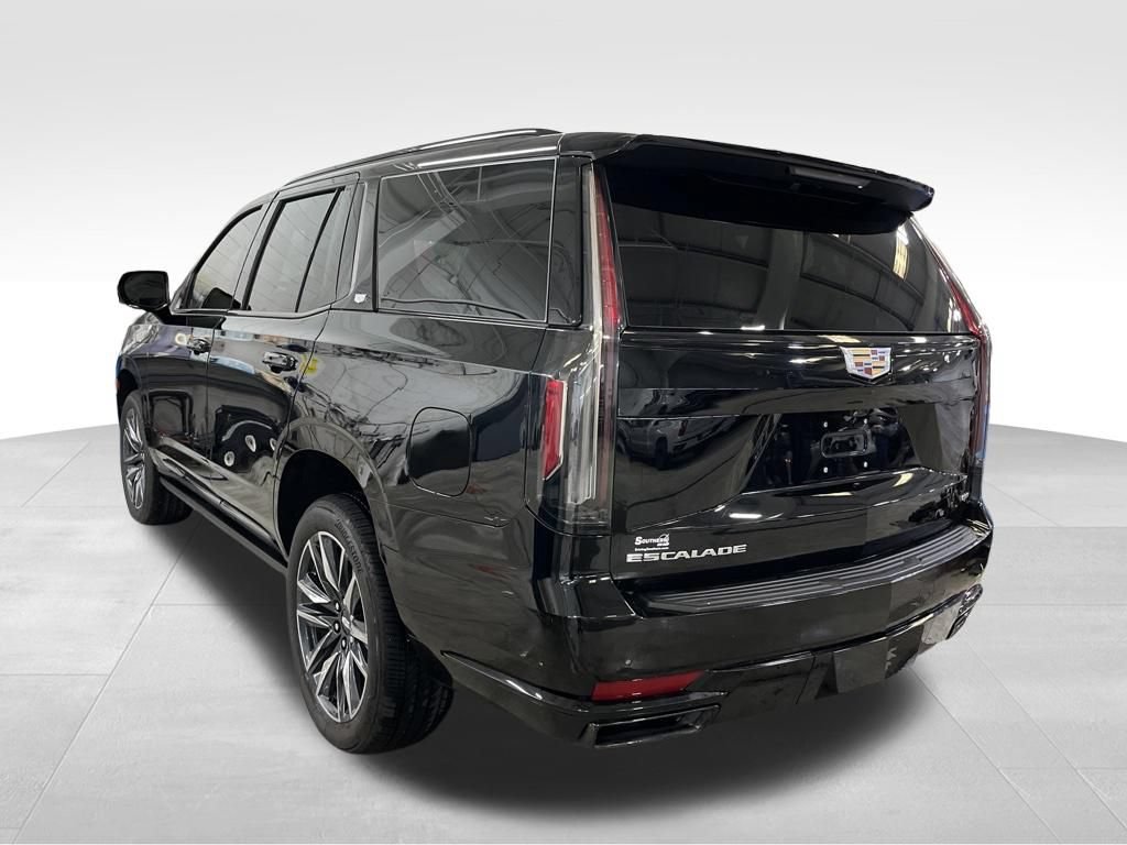 Used 2023 Cadillac Escalade Sport Platinum AWD/4WD image 3