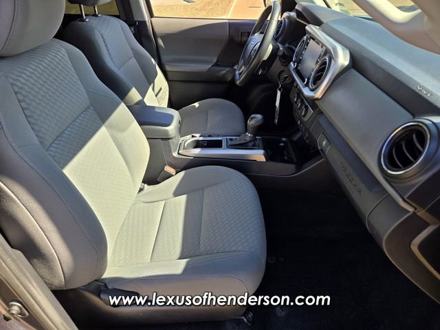 Used 2021 Toyota Tacoma SR5 RWD image 16