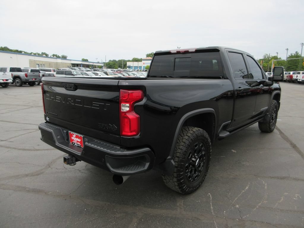 Used 2024 Chevrolet Silverado 2500 High Country w/ High Country Premium Package AWD/4WD image 4