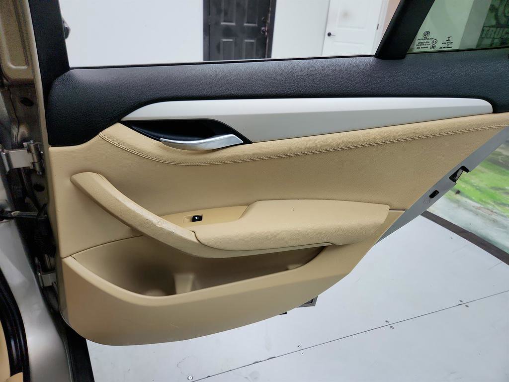 Used 2015 BMW X1 xDrive28i AWD/4WD image 29