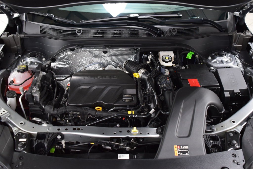 New 2026 Chevrolet Trax RS w/ Sunroof Package FWD image 28