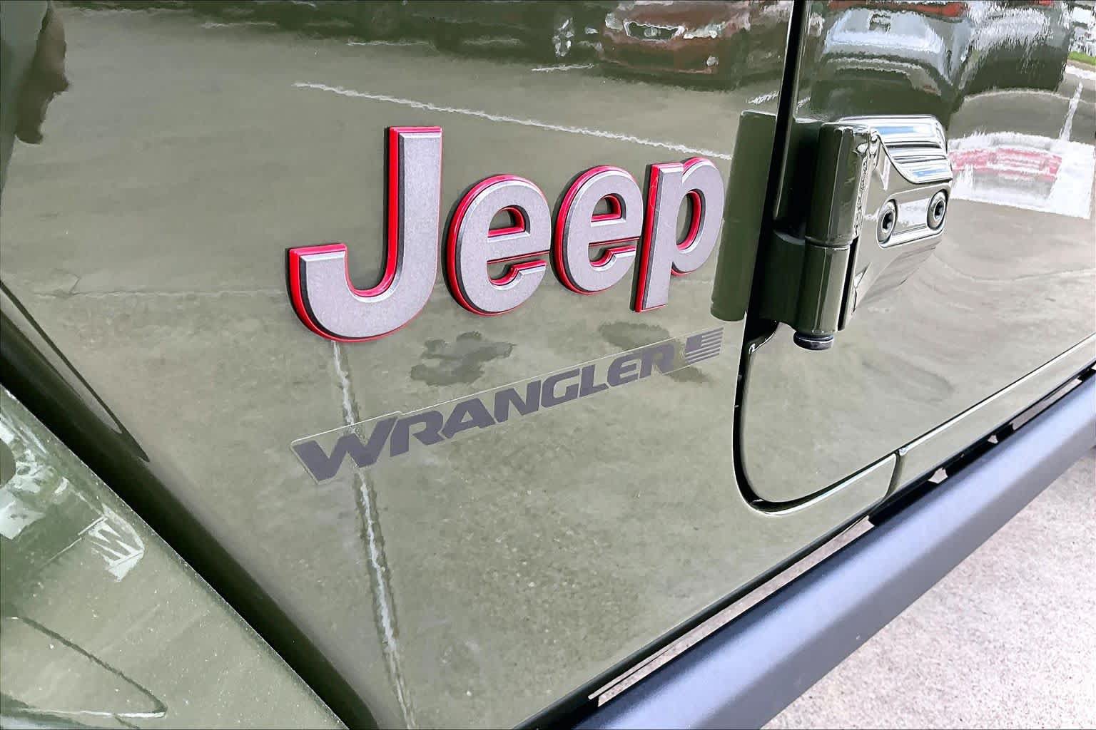 Used 2023 Jeep Wrangler Unlimited Rubicon w/ Steel Bumper Group AWD/4WD image 29