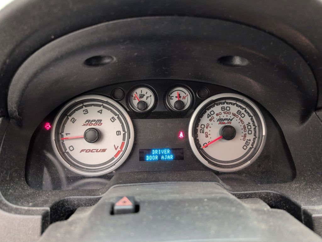 Used 2010 Ford Focus SE image 23