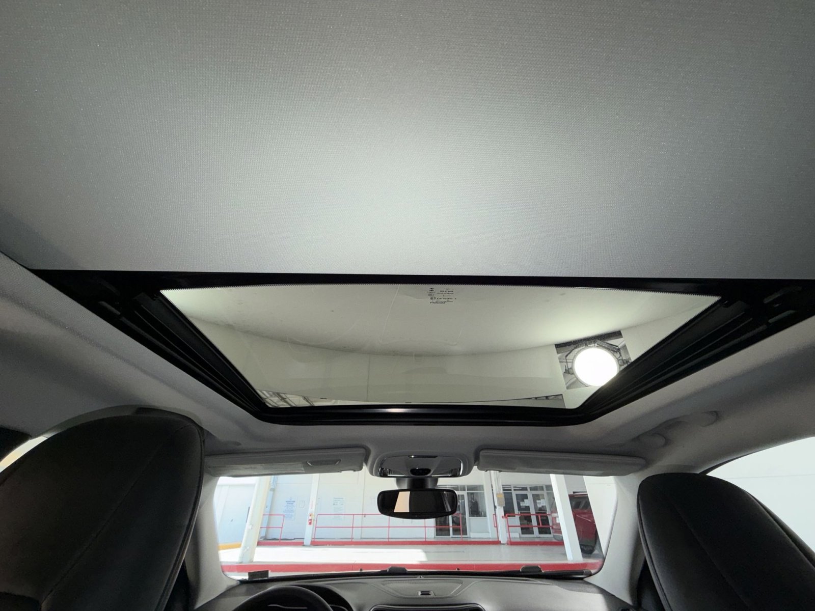 Used 2020 Jeep Cherokee Latitude Plus w/ Comfort/Convenience Group image 23