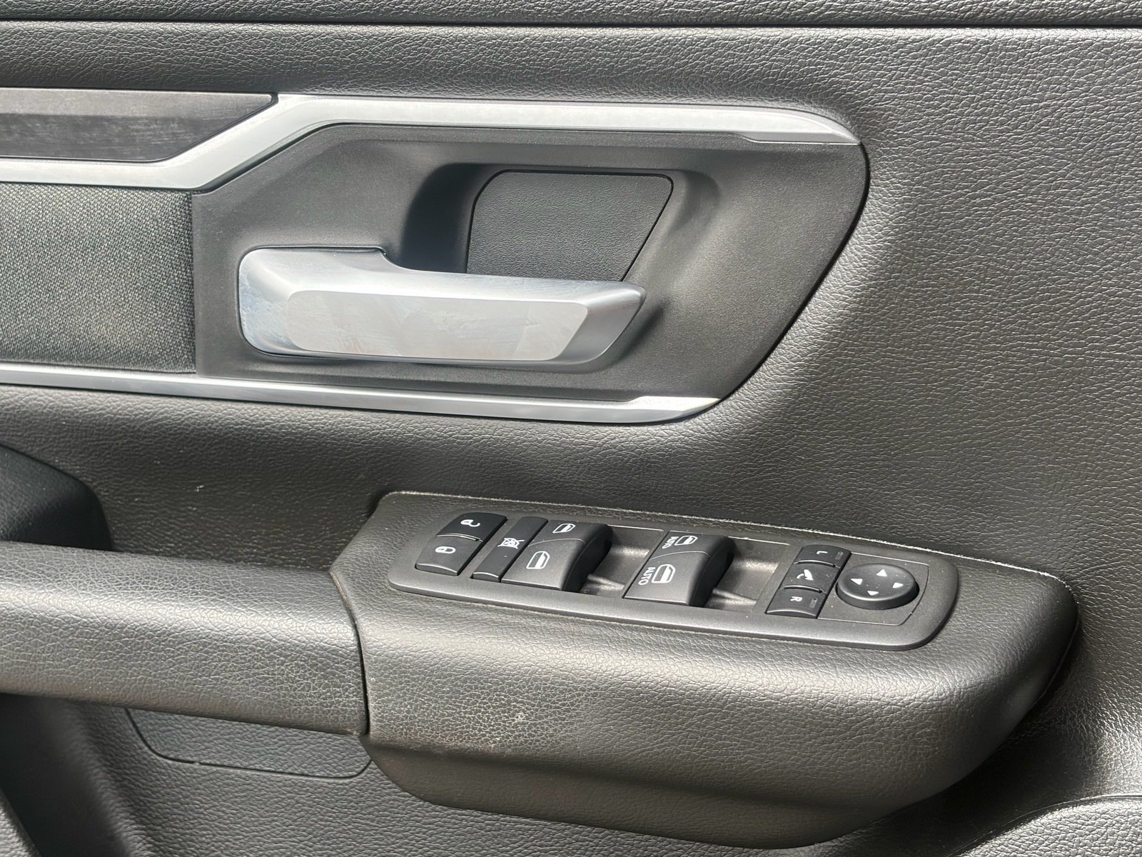 Used 2022 RAM 1500 Big Horn AWD/4WD image 20