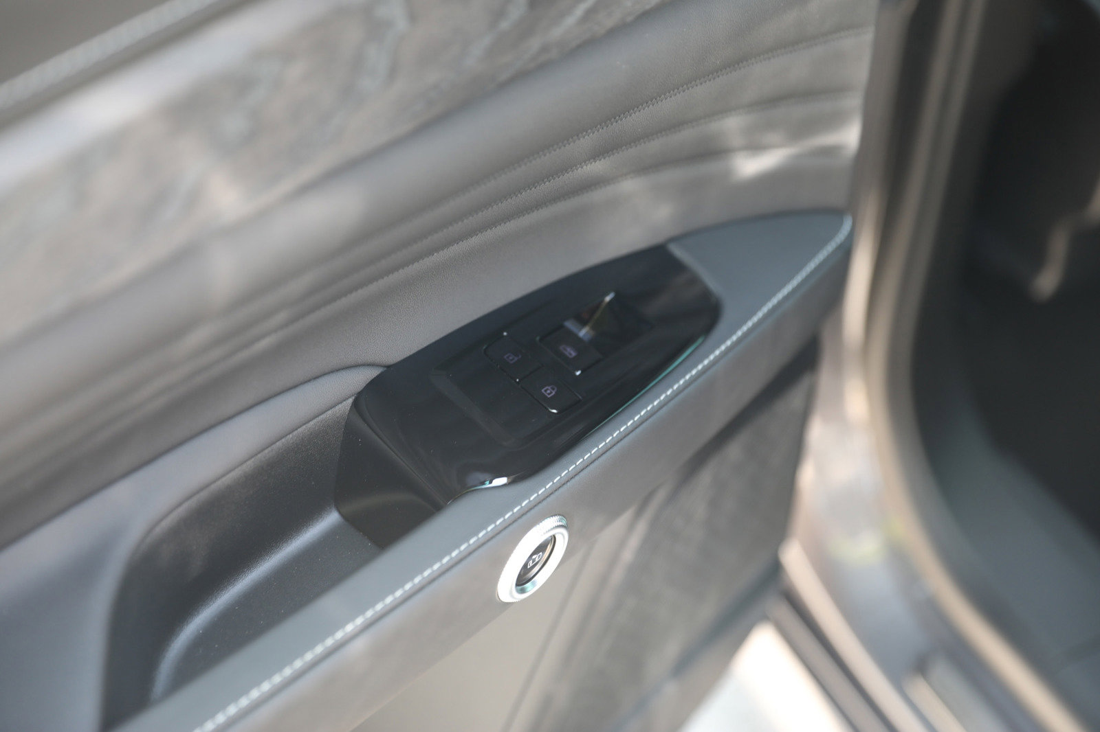 New 2024 Maserati Grecale GT image 24