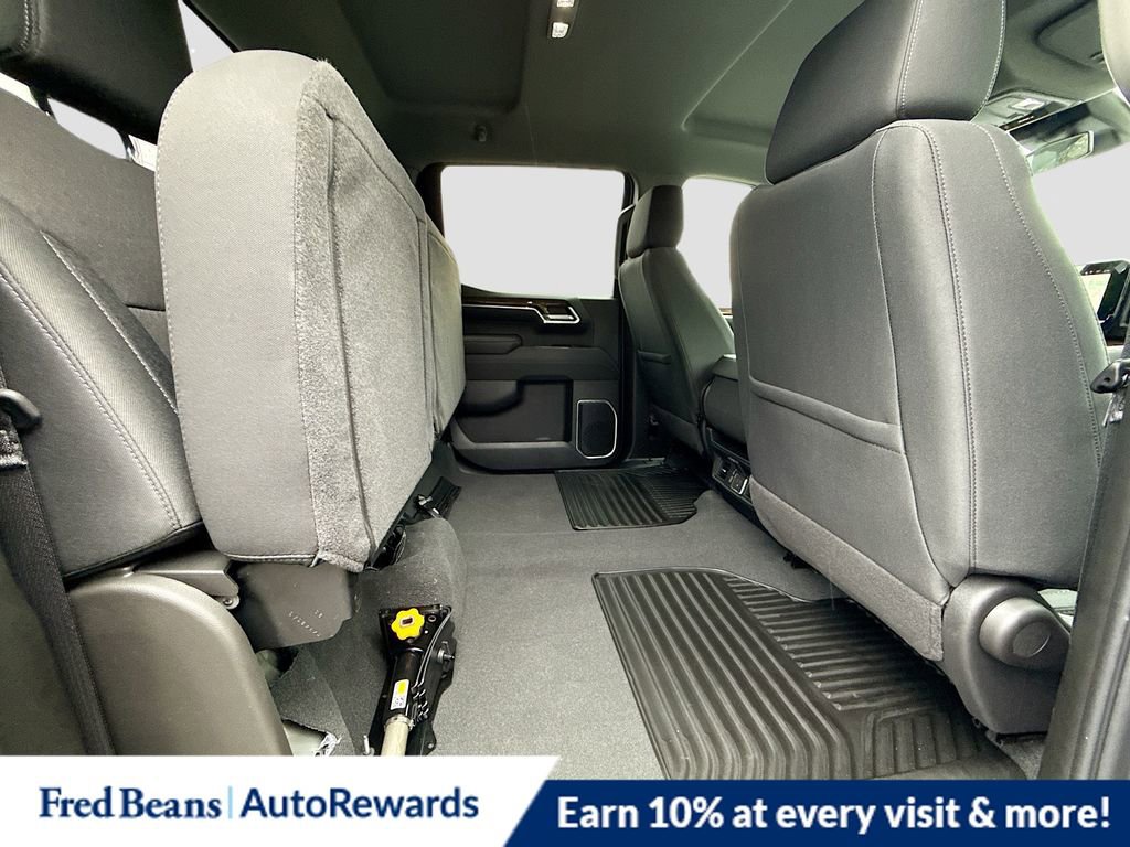 New 2026 GMC Sierra 1500 SLE image 33