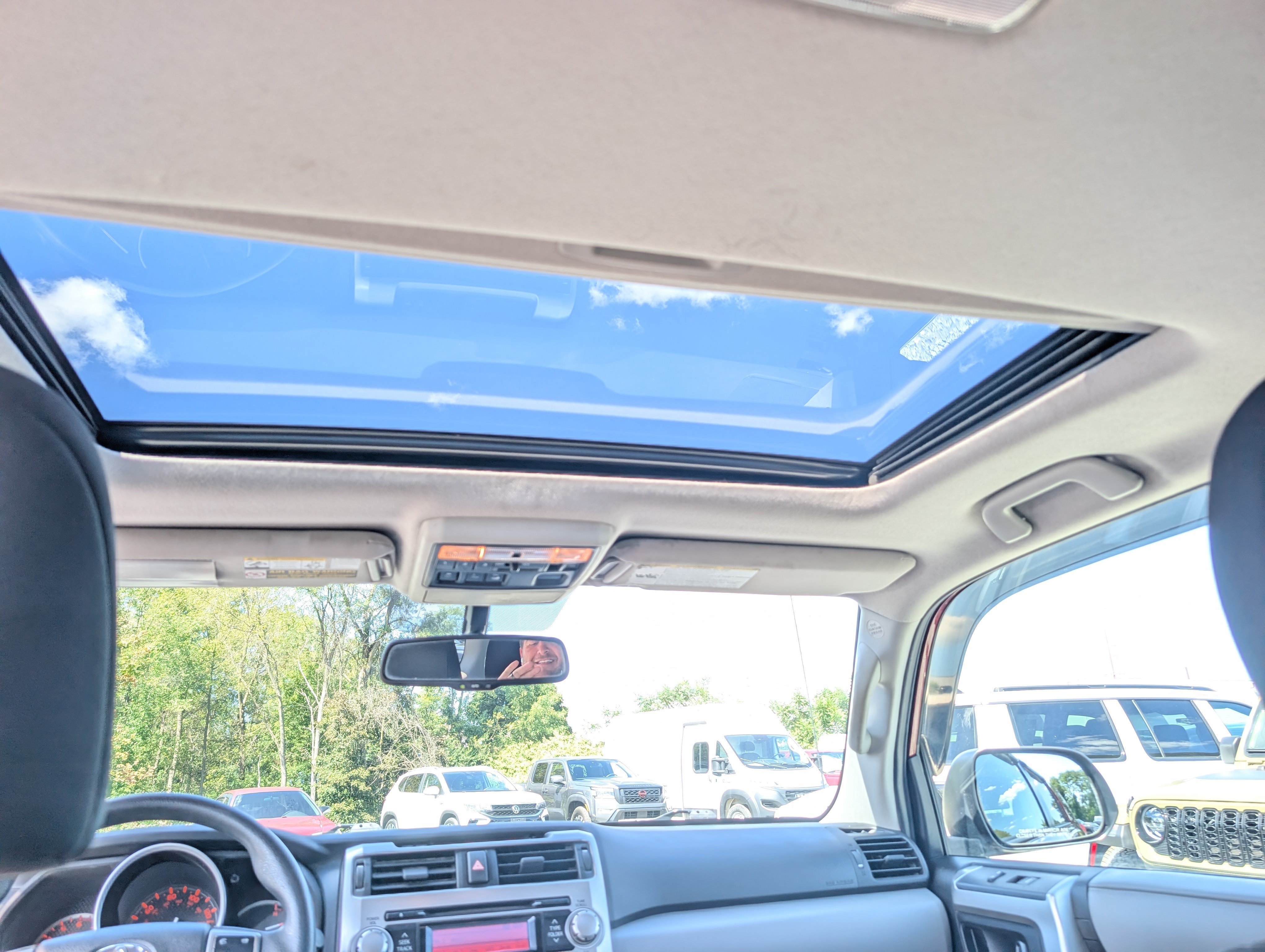 Used 2013 Toyota 4Runner SR5 w/ Convenience Pkg AWD/4WD image 19