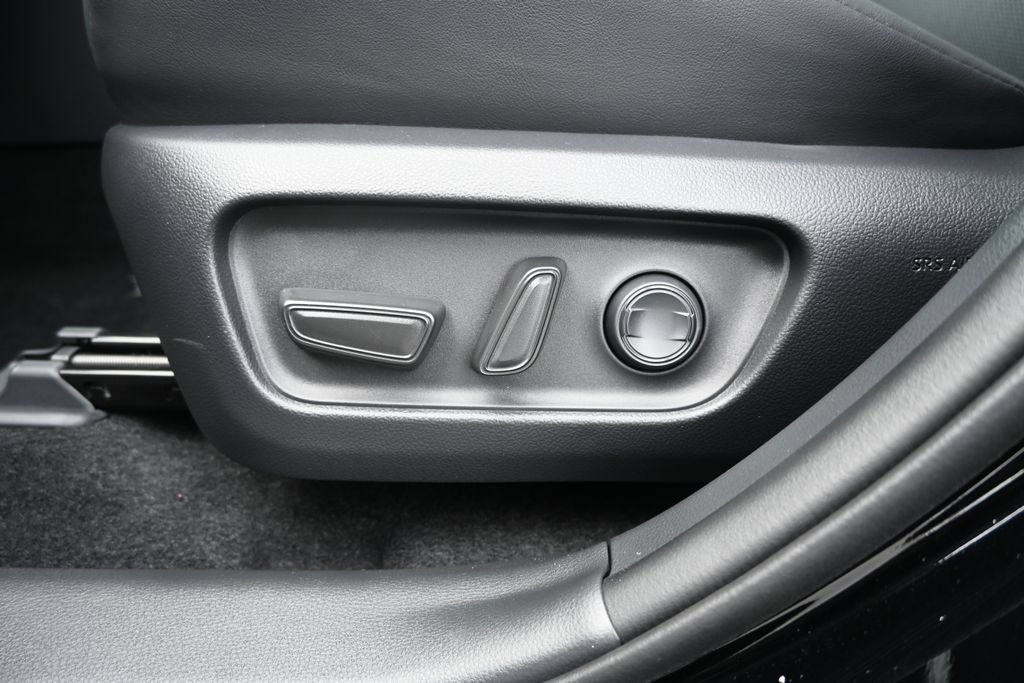 New 2026 Toyota RAV4 XSE AWD/4WD image 12
