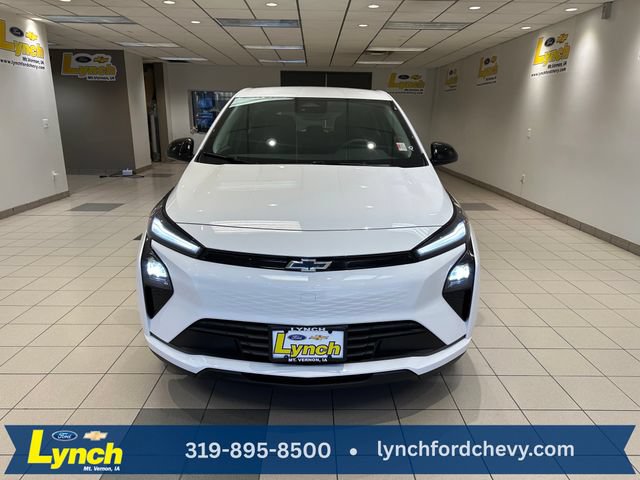 New 2027 Chevrolet Bolt LT w/ Comfort Package FWD image 17