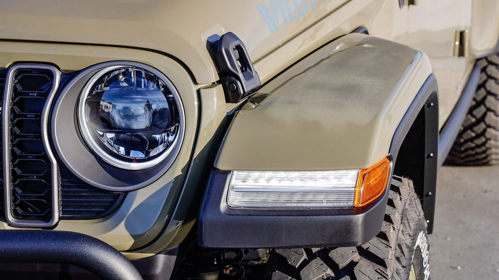 New 2026 Jeep Gladiator Willys image 5