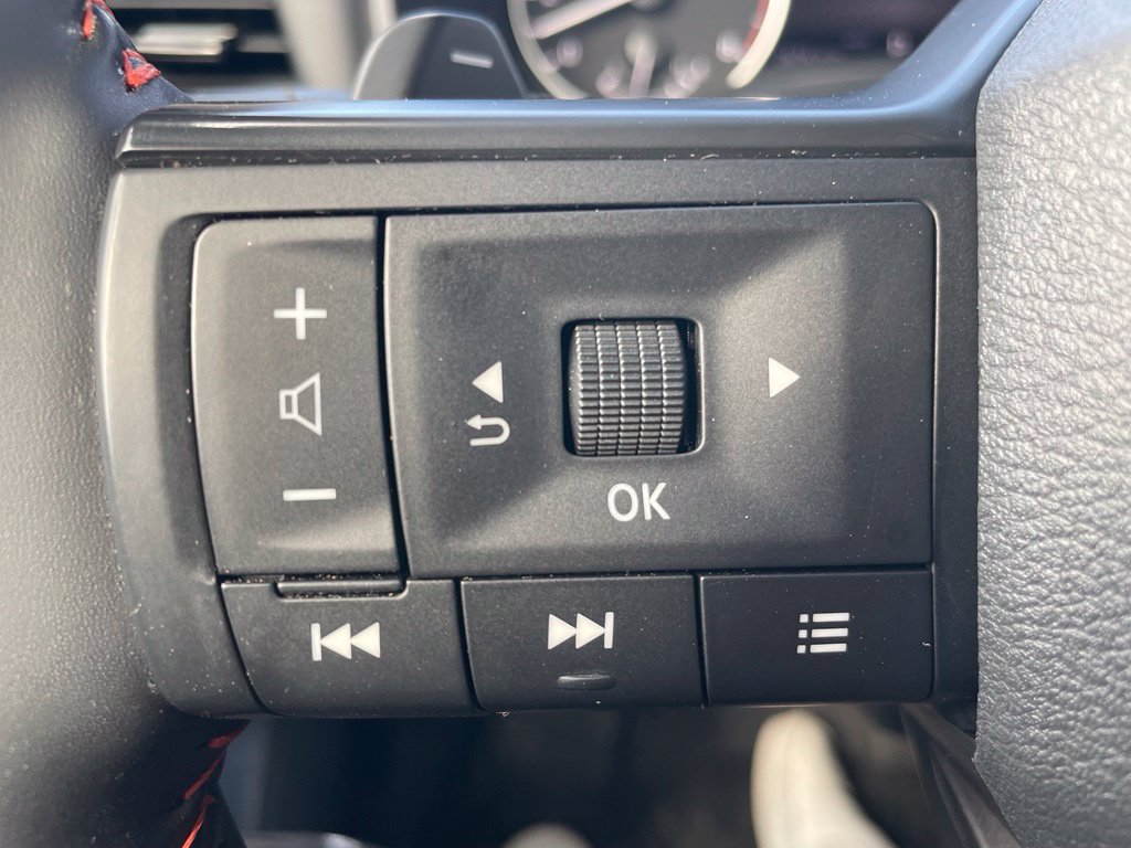 Certified 2026 Nissan Rogue SV AWD/4WD image 9
