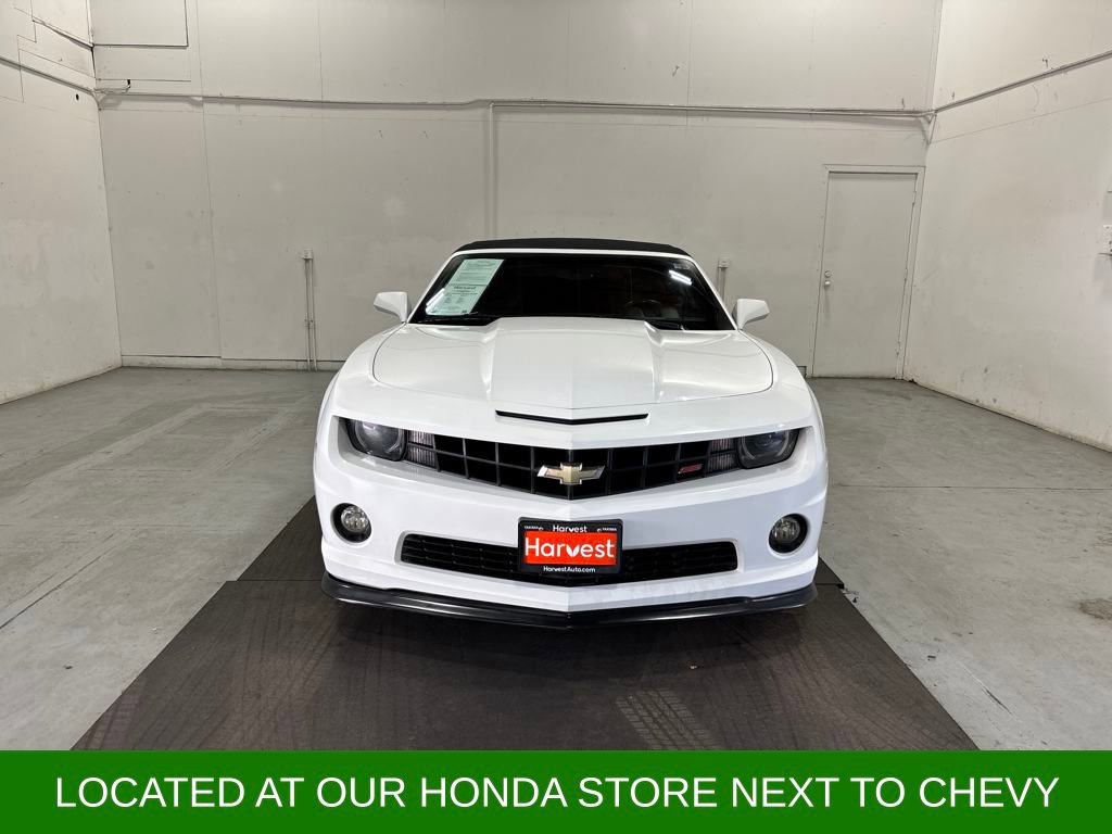 Used 2011 Chevrolet Camaro SS w/ RS Package image 2