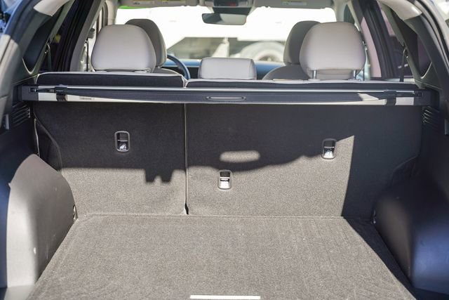 Used 2025 Hyundai Tucson SE image 27