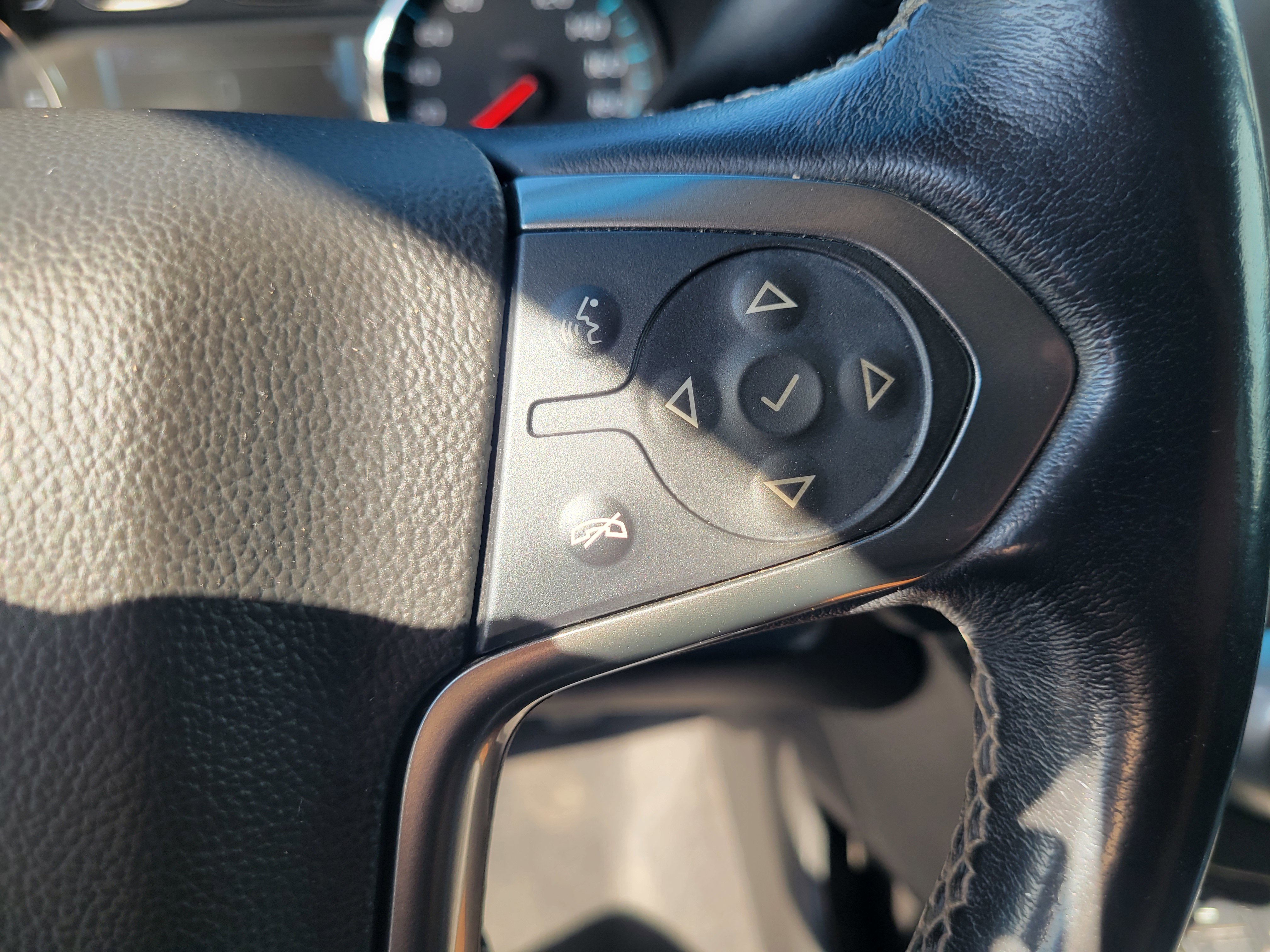 Used 2019 Chevrolet Tahoe Premier image 25