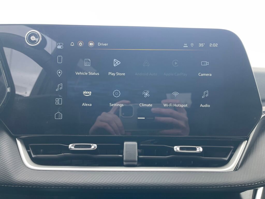 Used 2025 Chevrolet Equinox LT w/ Convenience Package II image 10