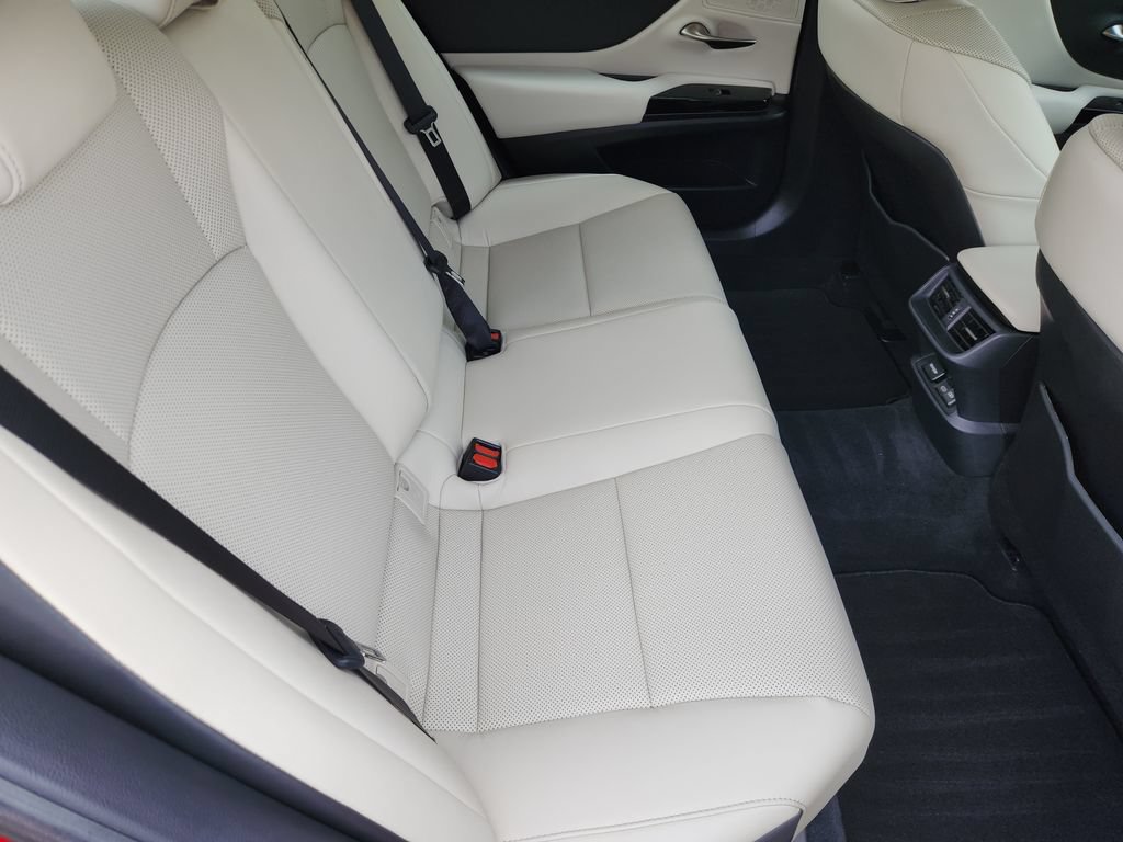 Certified 2025 Lexus ES 350 w/ Premium Package FWD image 31