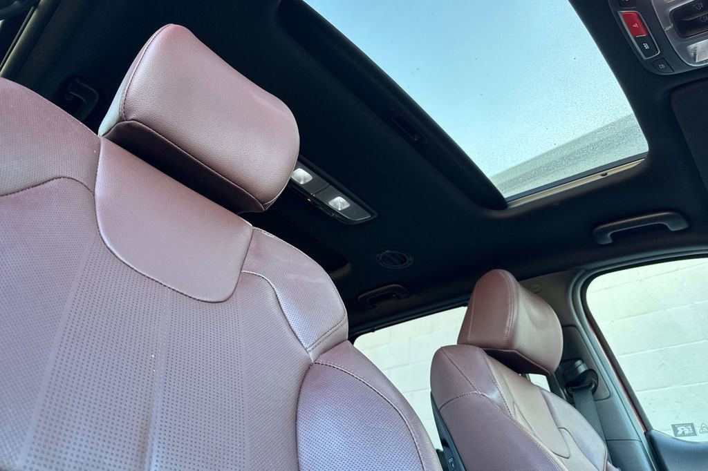 Used 2023 Kia Telluride SX image 20