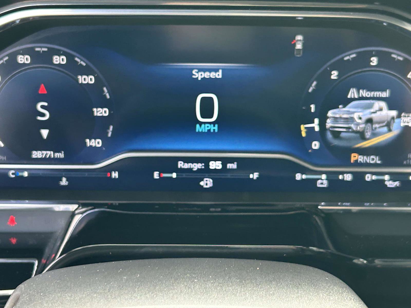 Used 2025 Chevrolet Silverado 2500 LT w/ Safety Package image 22