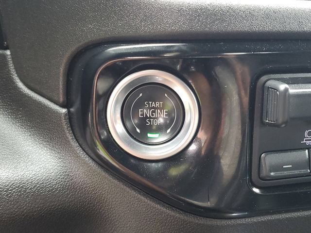 Used 2025 Chevrolet Silverado 1500 RST AWD/4WD image 26