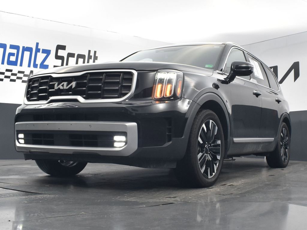 Used 2024 Kia Telluride SX Prestige w/ Towing Package image 25