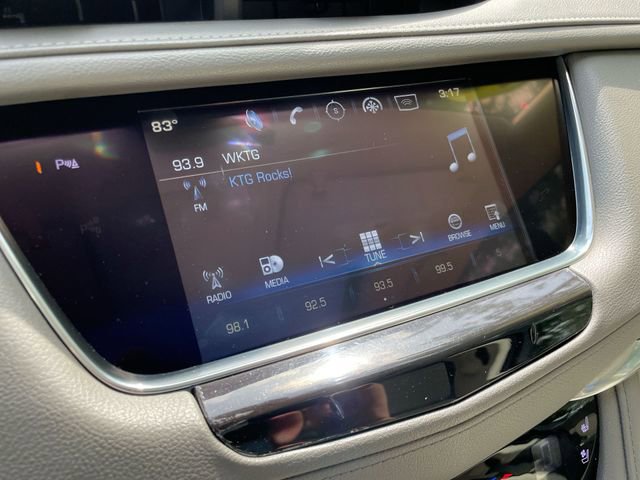 Used 2017 Cadillac XT5 Premium Luxury image 21