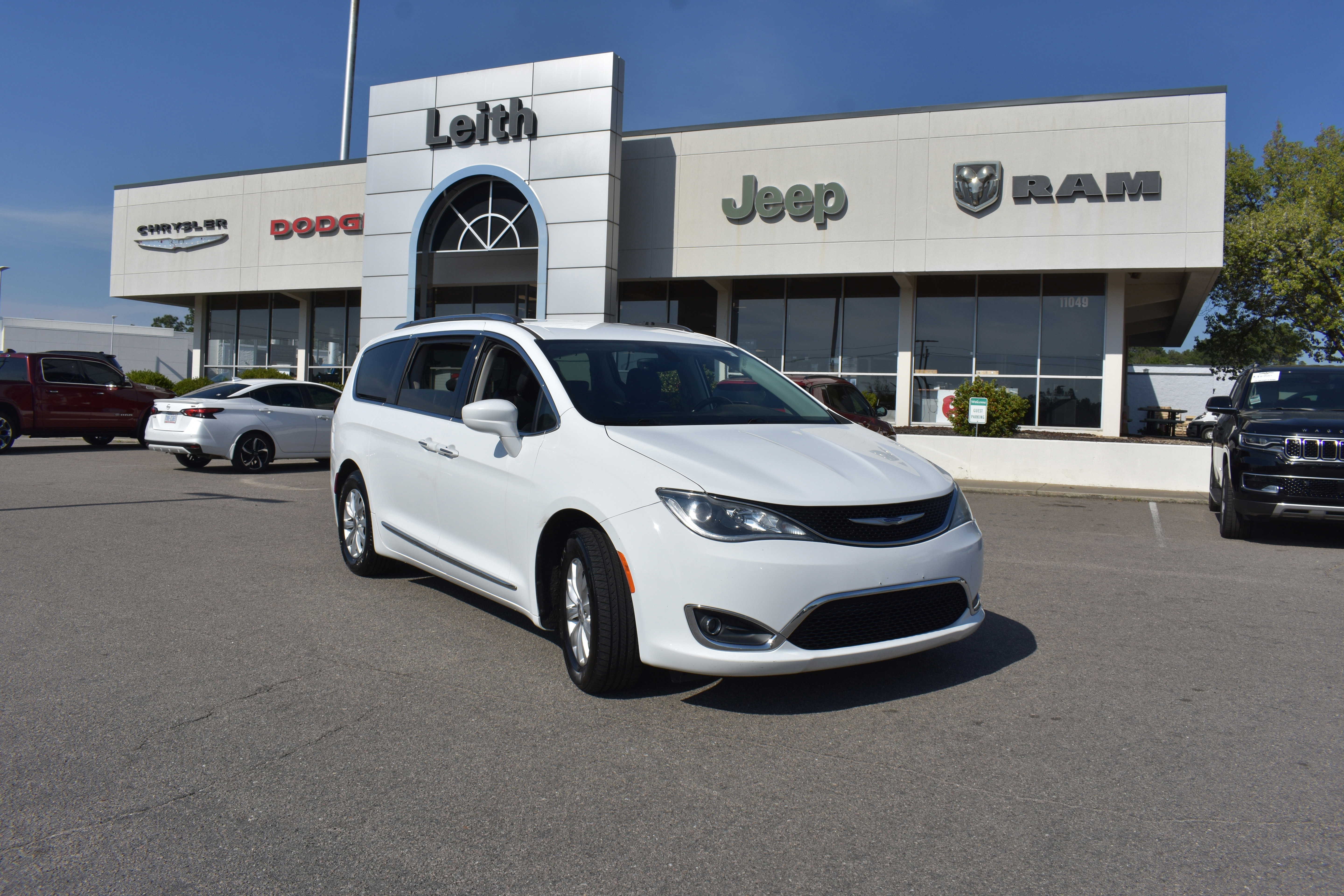 Used 2019 Chrysler Pacifica Touring-L