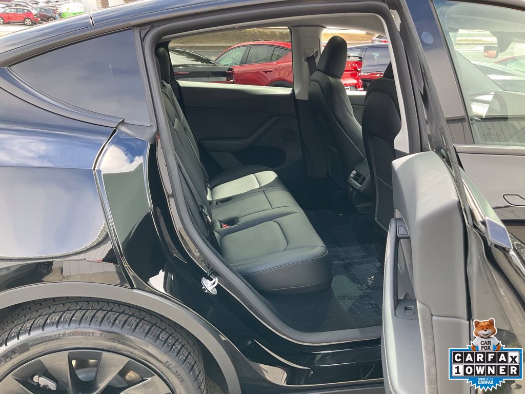 Used 2023 Tesla Model Y Long Range AWD/4WD image 57