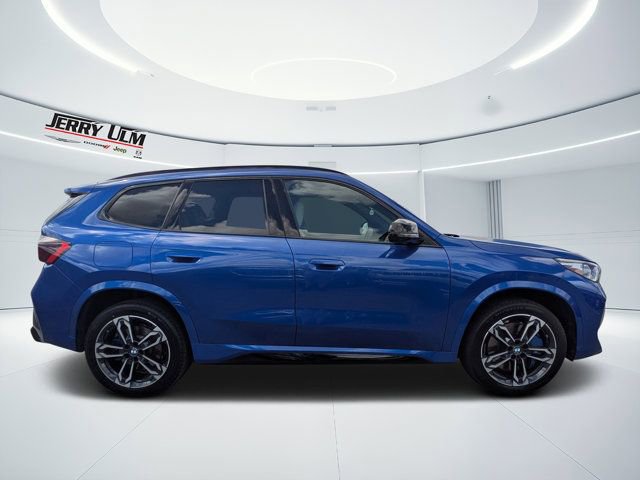 Used 2025 BMW X1 M35i AWD/4WD image 2