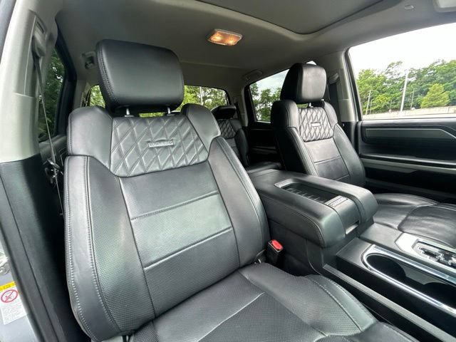 Used 2019 Toyota Tundra Platinum AWD/4WD image 37