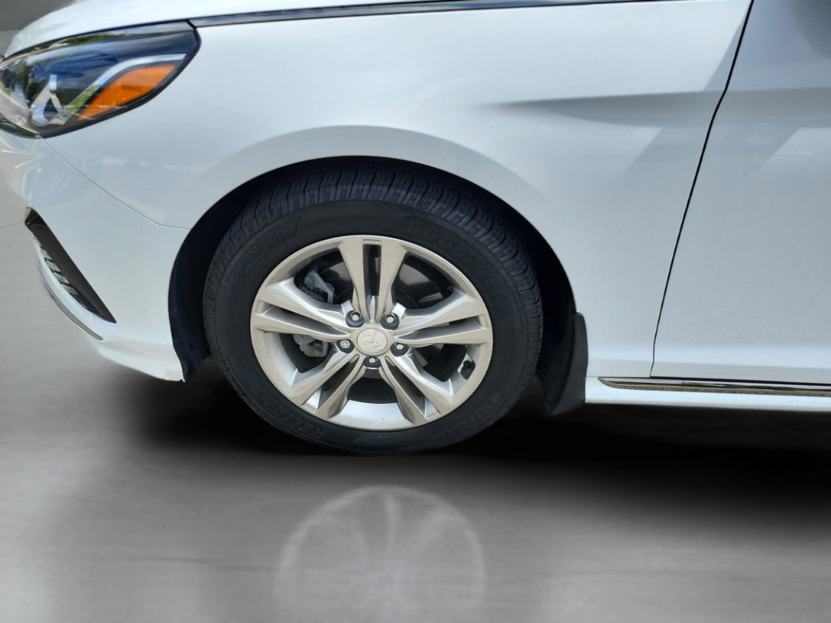 Used 2019 Hyundai Sonata Sport image 32