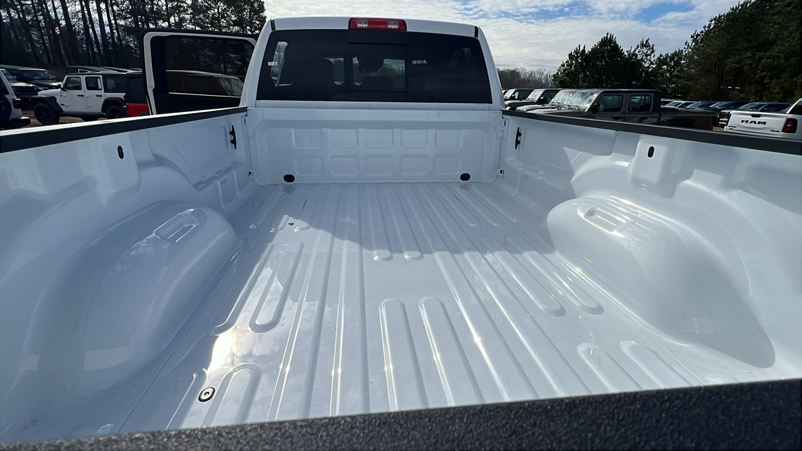 New 2026 RAM 2500 Tradesman AWD/4WD image 13