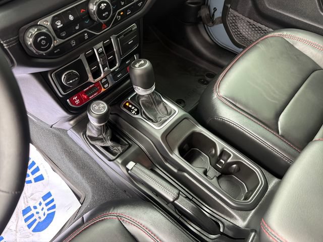 Used 2024 Jeep Wrangler Unlimited Rubicon AWD/4WD image 23