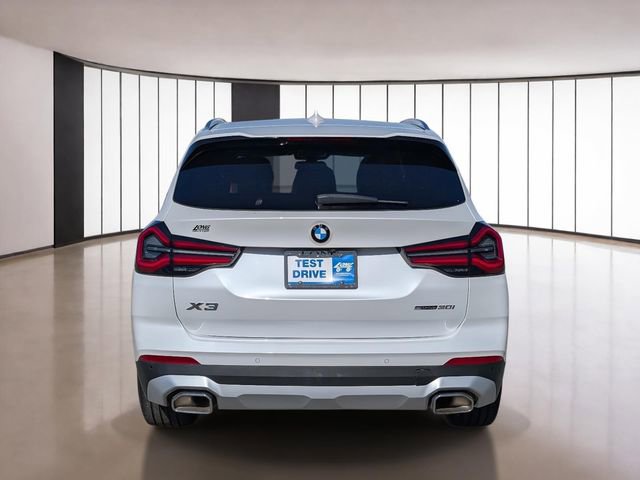 Used 2023 BMW X3 sDrive30i w/ Premium Package image 6