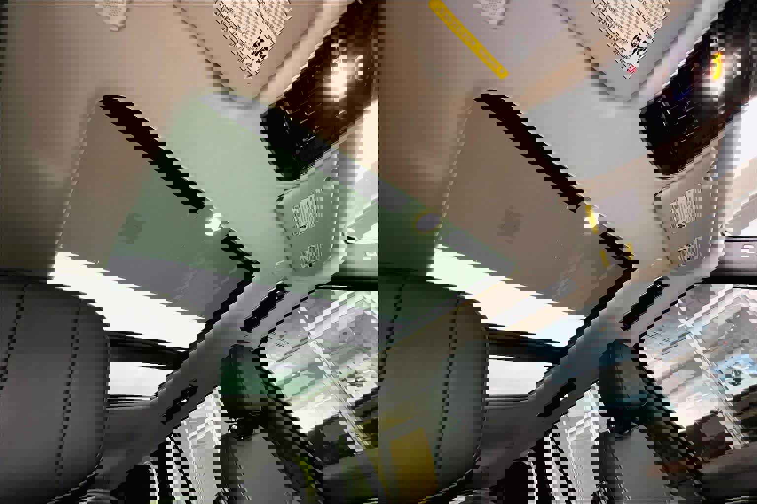 Used 2023 Land Rover Range Rover Long Wheelbase SE image 26