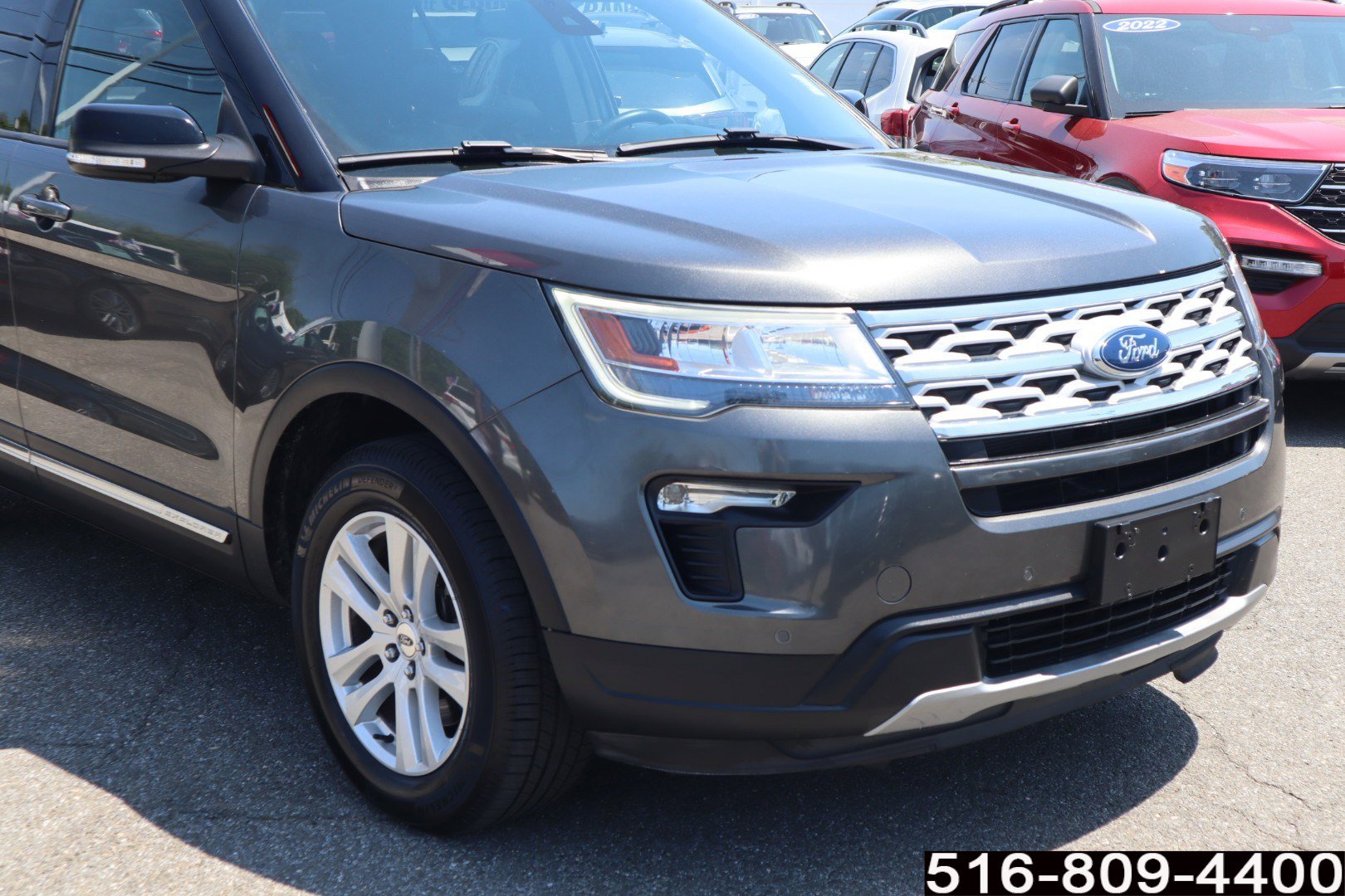 Used 2018 Ford Explorer XLT w/ Equipment Group 202A AWD/4WD image 2
