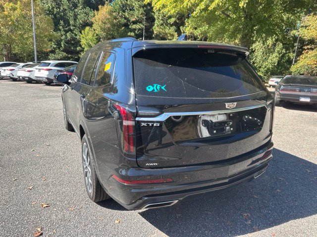 Used 2024 Cadillac XT6 Sport w/ Platinum Package AWD/4WD image 7