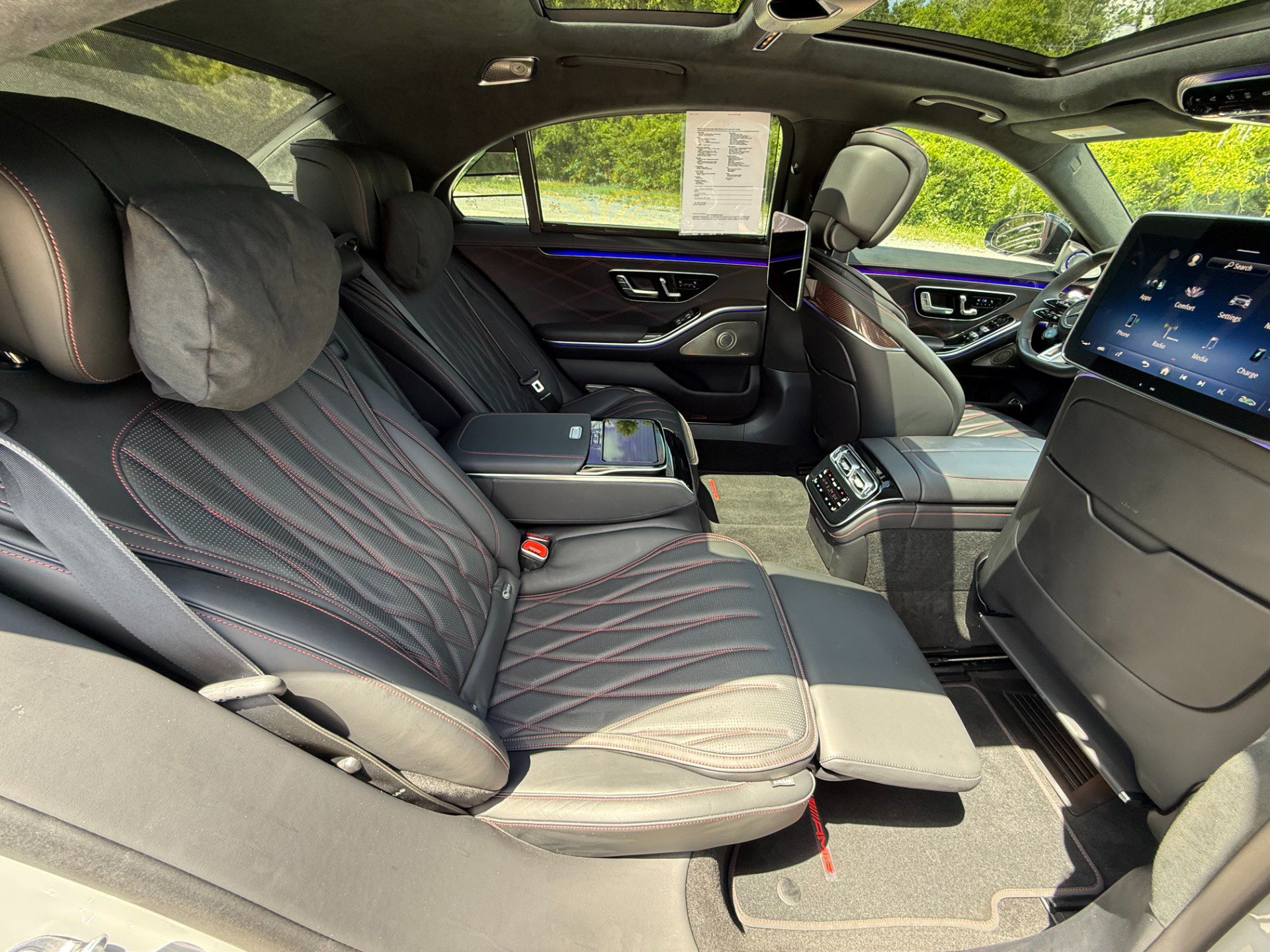 Used 2024 Mercedes-Benz S 63 AMG S image 57