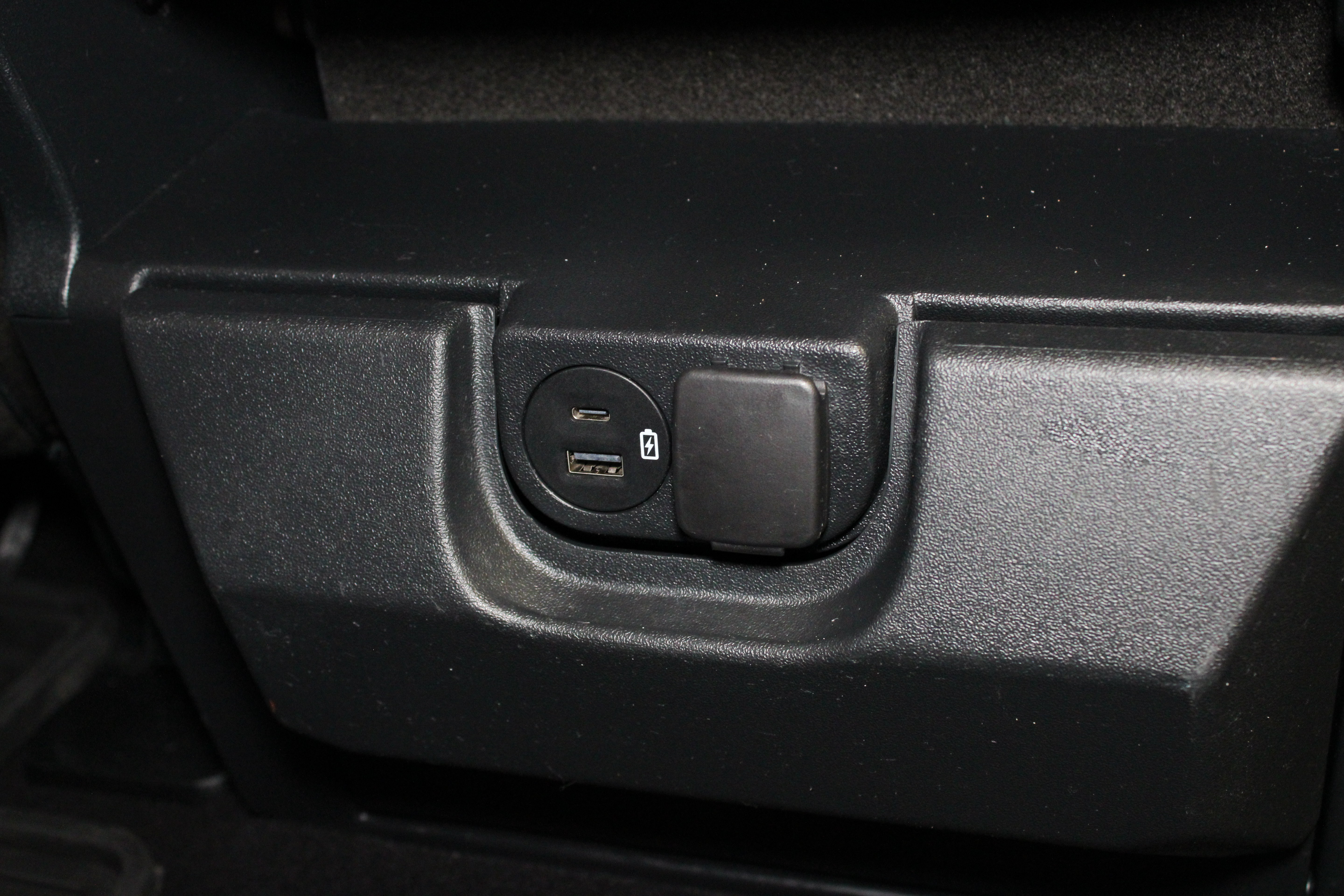 Used 2023 Ford F150 XLT AWD/4WD image 16