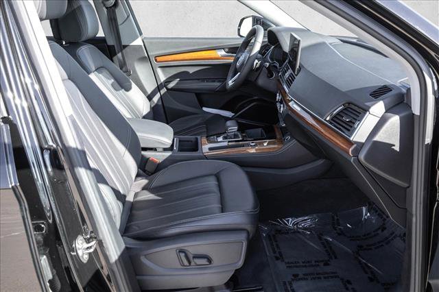 Used 2022 Audi Q5 2.0T Premium Plus image 26