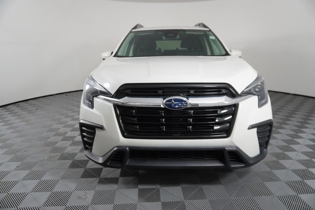 Certified 2024 Subaru Ascent Premium w/ Convenience Package image 2