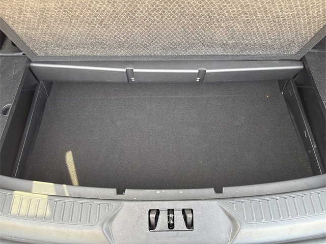 Used 2023 Ford Explorer XLT image 53