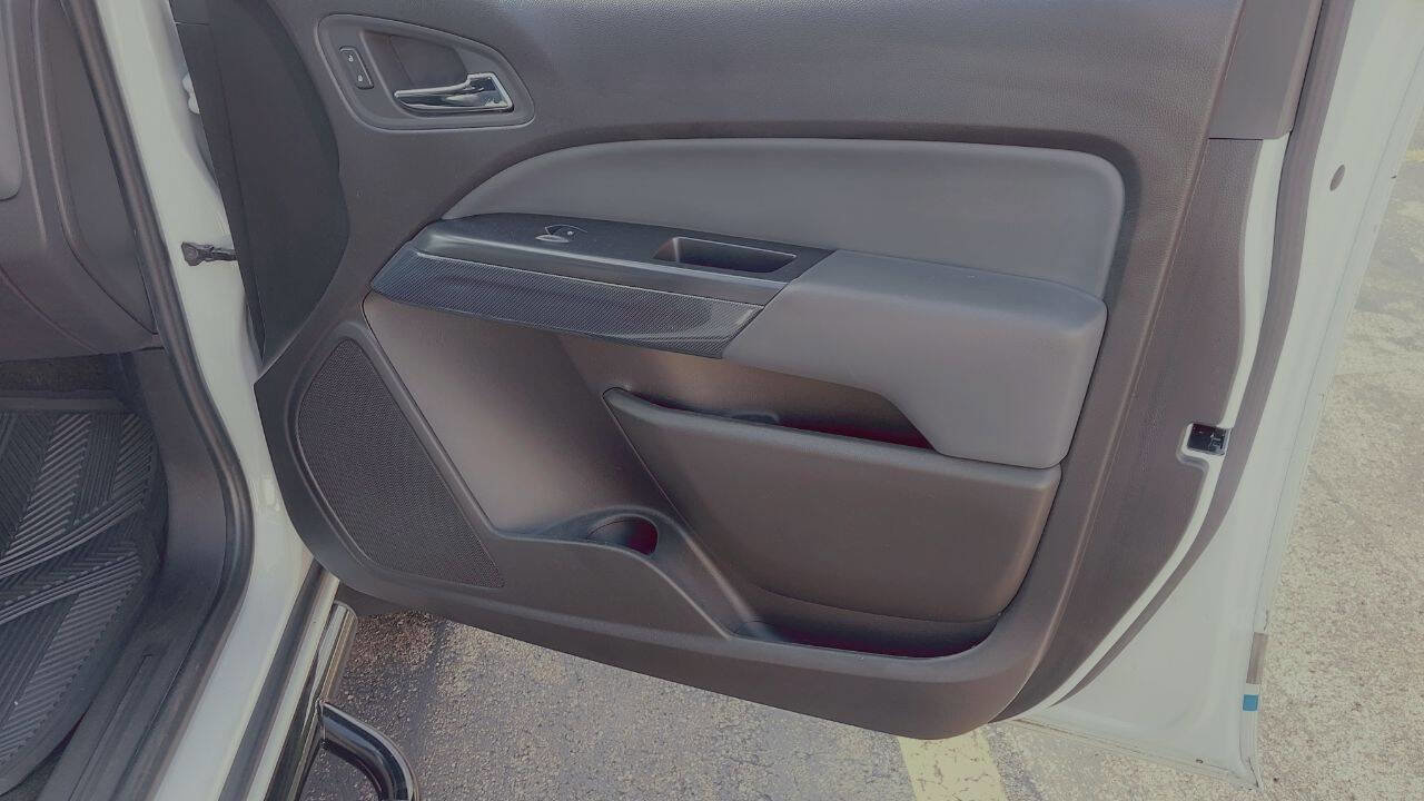 Used 2015 Chevrolet Colorado Z71 image 8