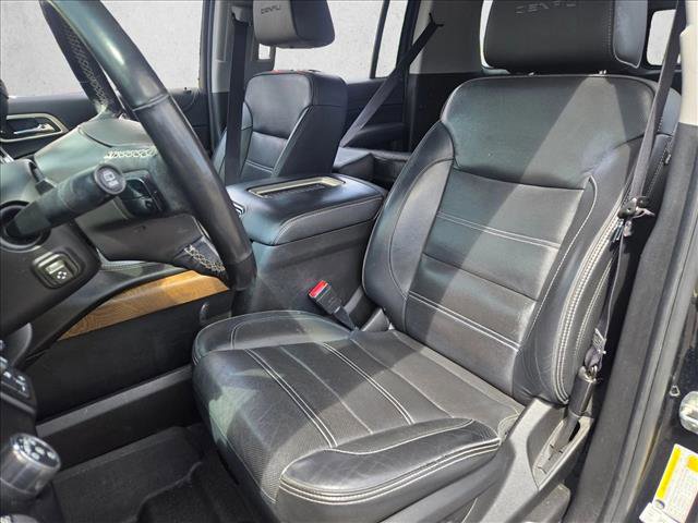 Used 2020 GMC Yukon XL Denali w/ Denali Ultimate Package image 15