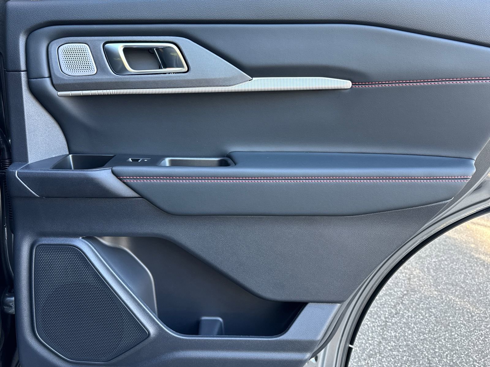 New 2026 Ford Explorer ST image 16